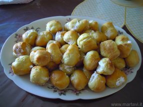 profiteroles al cioccolato